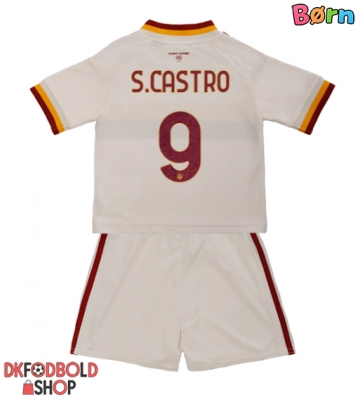 AS Roma Santiago Castro #9 Udebanesæt Børn 2026-27 Kort ærmer (+ korte bukser)